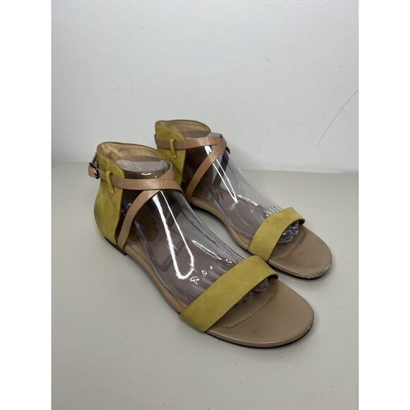 Maria Sharapova Womens Yellow Shoes Sandals Flats Size 11